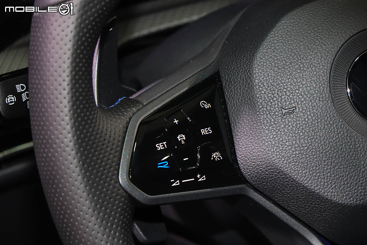 【採訪】Volkswagen Golf R「鋼砲王」195.8萬元預售登台,旅行車確認同步引進!