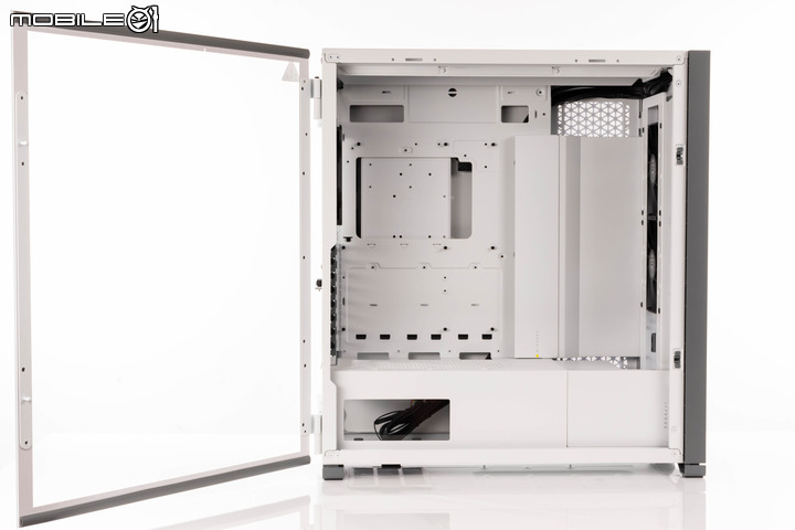 CORSAIR 7000D AIRFLOW 機殼開箱實裝 以大容量大風量帶來更高性能彈性