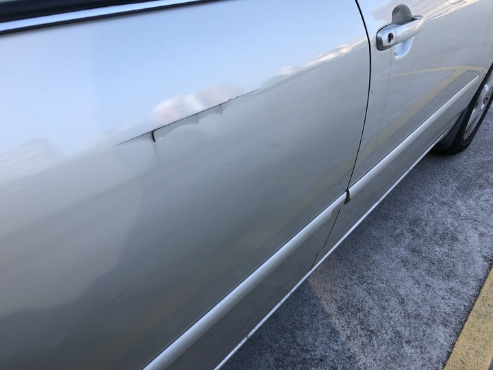 車門烤漆脫離??