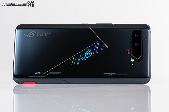 ASUS ROG Phone 5s Pro速測｜S888+加持的真電競旗艦