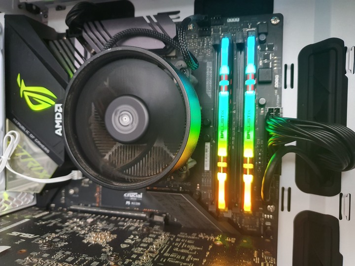 燈效至上主義，二代飛龍ROG STRIX LC II 360 ARGB 一體式水冷開箱試用