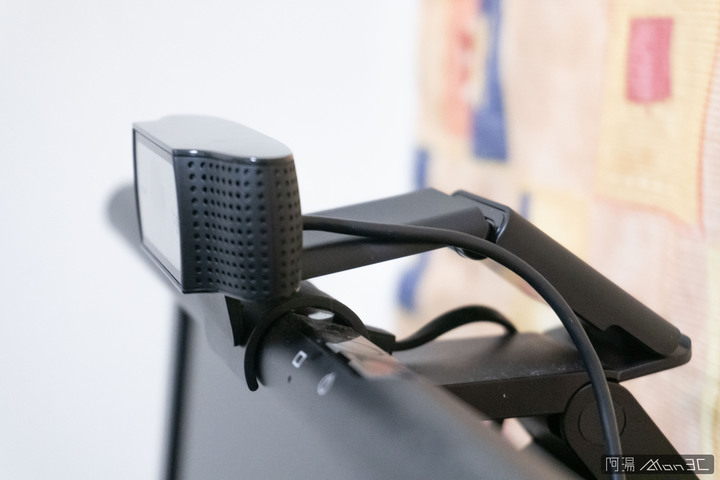 「開箱」Logitech 羅技 C920 Pro & C310 - 軟體功能相當方便