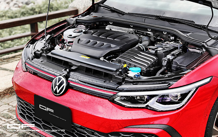 --科技鋼砲-- Volkswagen Golf 8 GTI 理性與感性之交錯 圖文分享