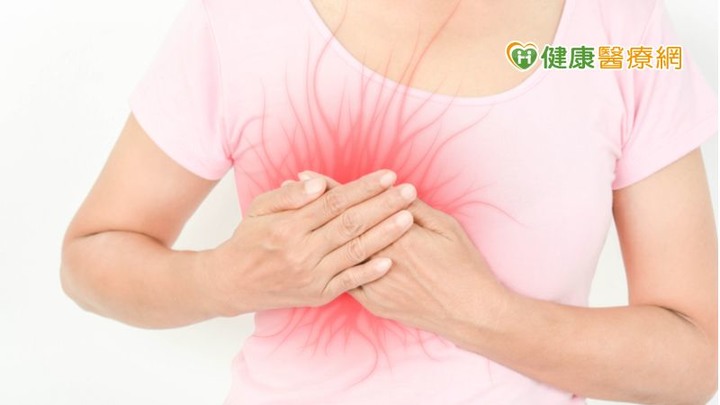 吃太補誘發乳房纖維囊腫？中醫調理改善腫塊體質