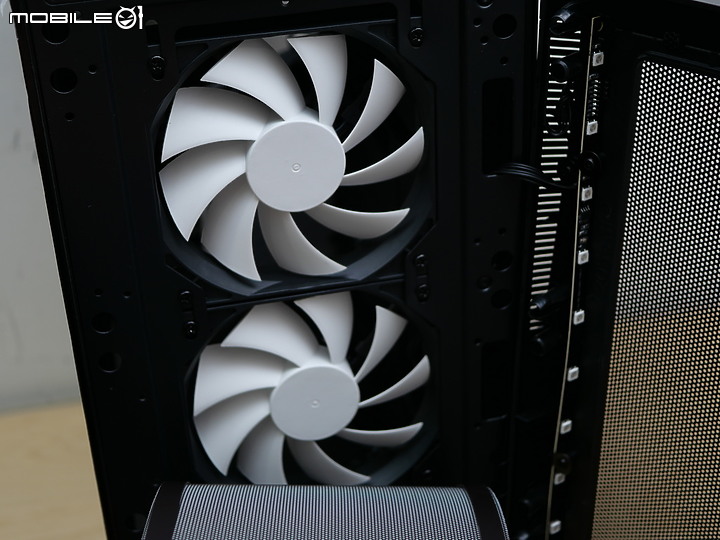 點我看大圖 裝機入門款 USB-C 前置導入 FSP 全漢 CMT212B