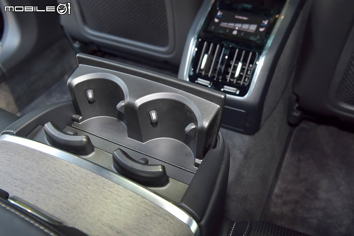 Volvo S90 B4 Inscription小改款 試駕 │ 一寸長一寸強,最易入手的北歐旗艦!