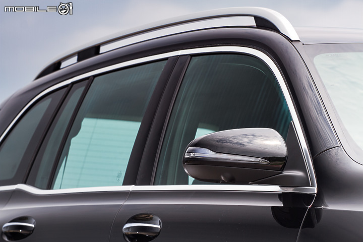 Mercedes-Benz GLB200七人座試駕∣致,以家人為重的你/妳