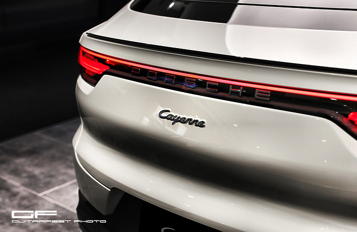 --跨界大蛙-- 保時捷 Porsche Cayenne Coupe 納豆灰 展間交車小記