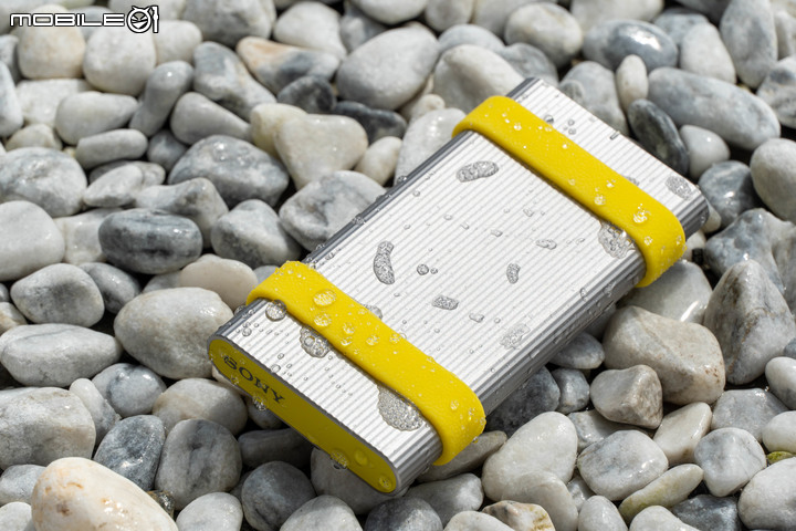 Sony TOUGH SL-M1 外接 SSD 開箱實測 以耐候設計提供安心儲存選擇