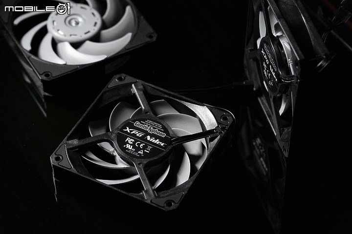 點我看大圖 高性能新選擇PHANTEKS GLACIER ONE 240T30 & T30-120高壓扇開箱測試