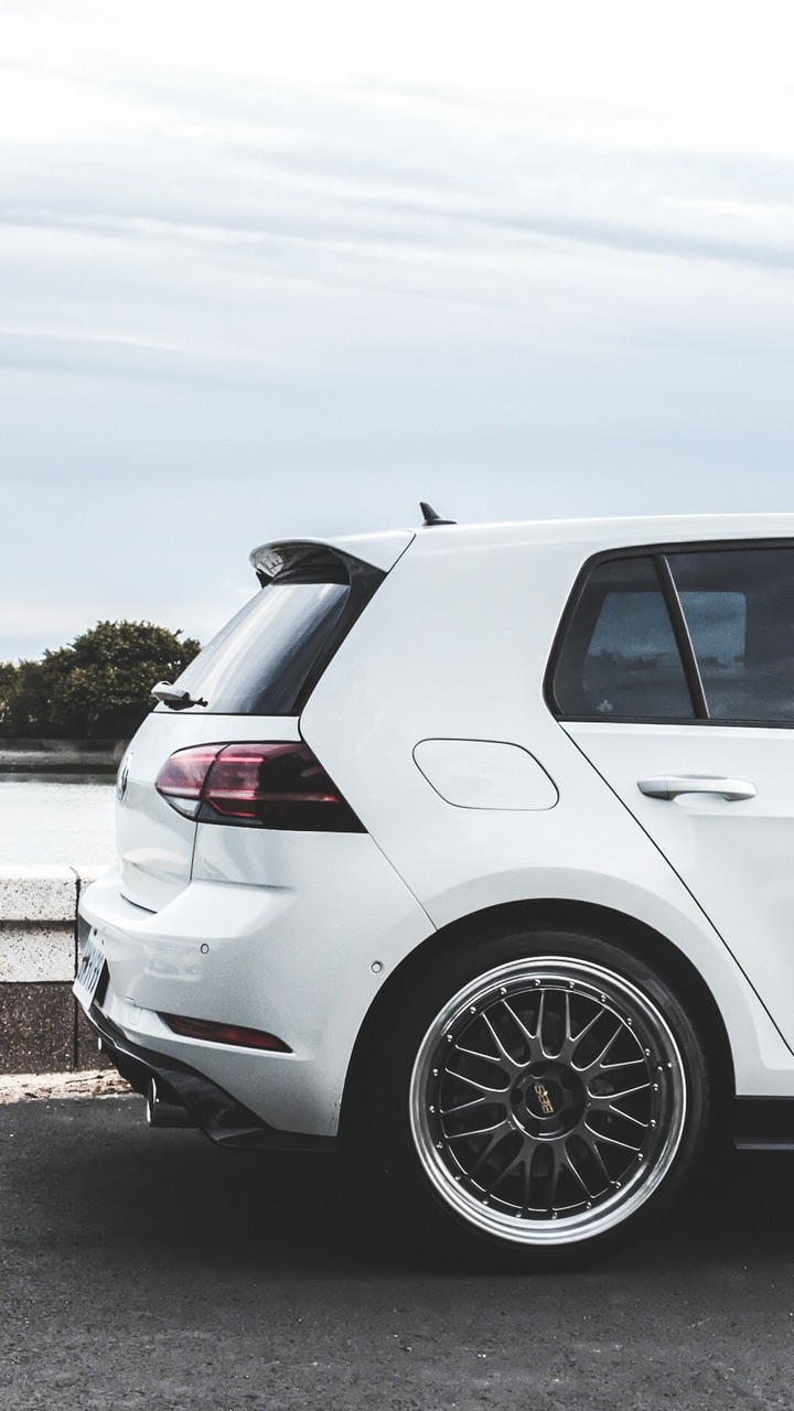 微開箱 - VW GTI 7.5代 Performance 一年心得分享
