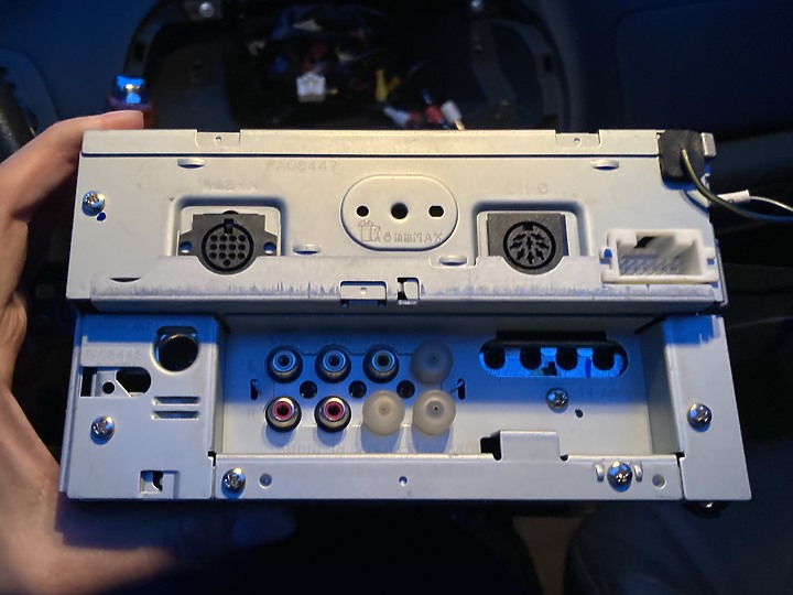 6000元二手Apple CarPlay 主機唯有車美仕
