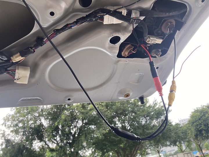 6000元二手Apple CarPlay 主機唯有車美仕