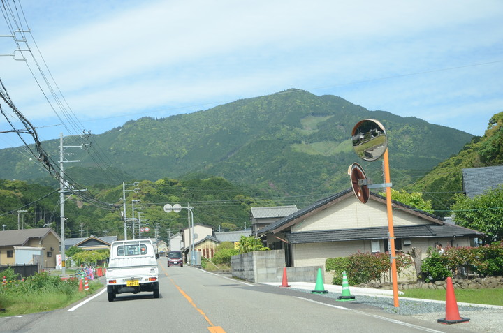 紀伊半島自駕遊-世界遺產巡禮2/4(本州最南端、潮岬、熊野古道、那智瀑布、日本第一大鳥居、伊勢神宮、夫妻岩)