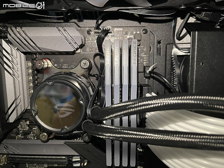 ROG STRIX LC II 360 ARGB 二代飛龍水冷開箱