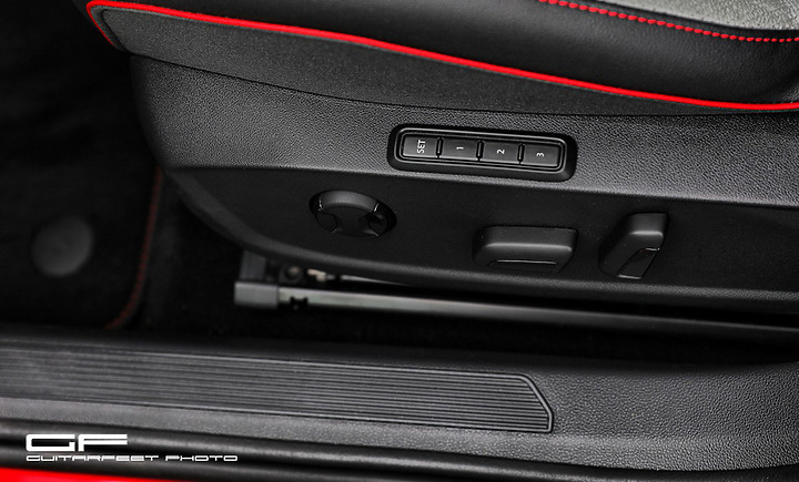 --科技鋼砲-- Volkswagen Golf 8 GTI 理性與感性之交錯 圖文分享