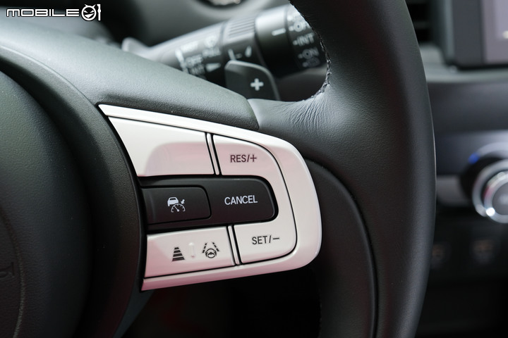 Honda Fit 第四代汽油版試駕|品質進化與售價升格一樣有感!