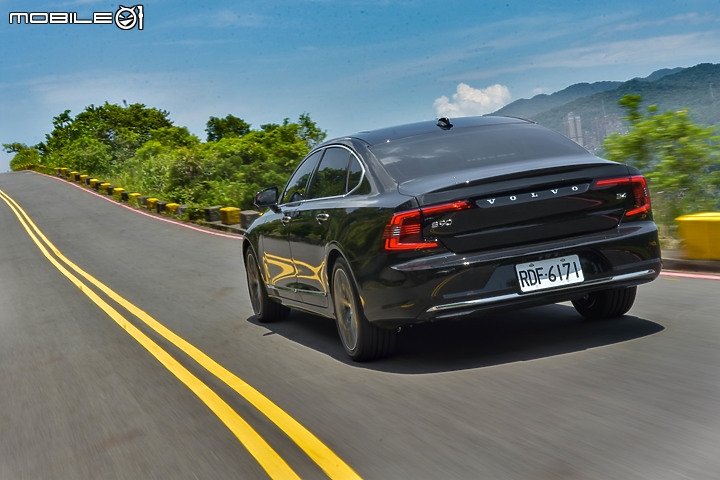 Volvo S90 B4 Inscription小改款 試駕 │ 一寸長一寸強,最易入手的北歐旗艦!