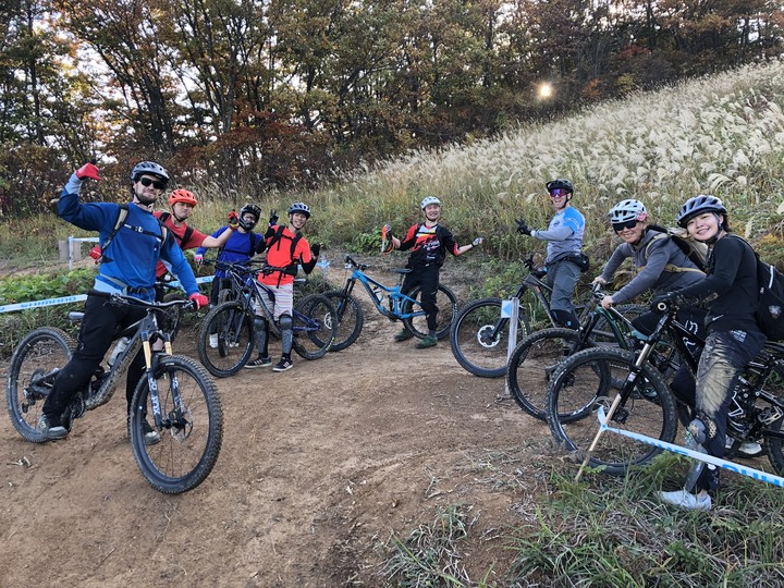 日本白馬 PMBIA 登山車教練證照考試與賞楓自由行
