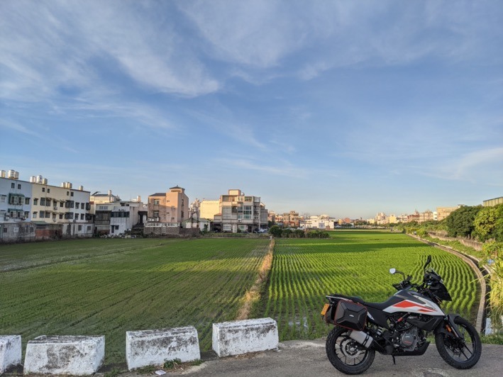 KTM 390ADV的日常:有山、有海、好生活