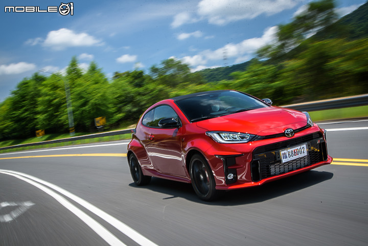 Toyota GR Yaris試駕|上車即戰鬥,樂趣滿分的暴力鴨真香!