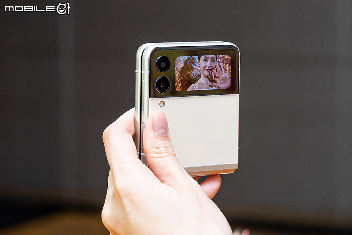 三星Galaxy Z Fold3/Z Flip3 5G/Watch4揭曉|多工應用、外在美學的再探索