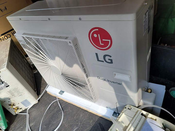 與日立訣別的LG LSU63DHP2簡單開箱