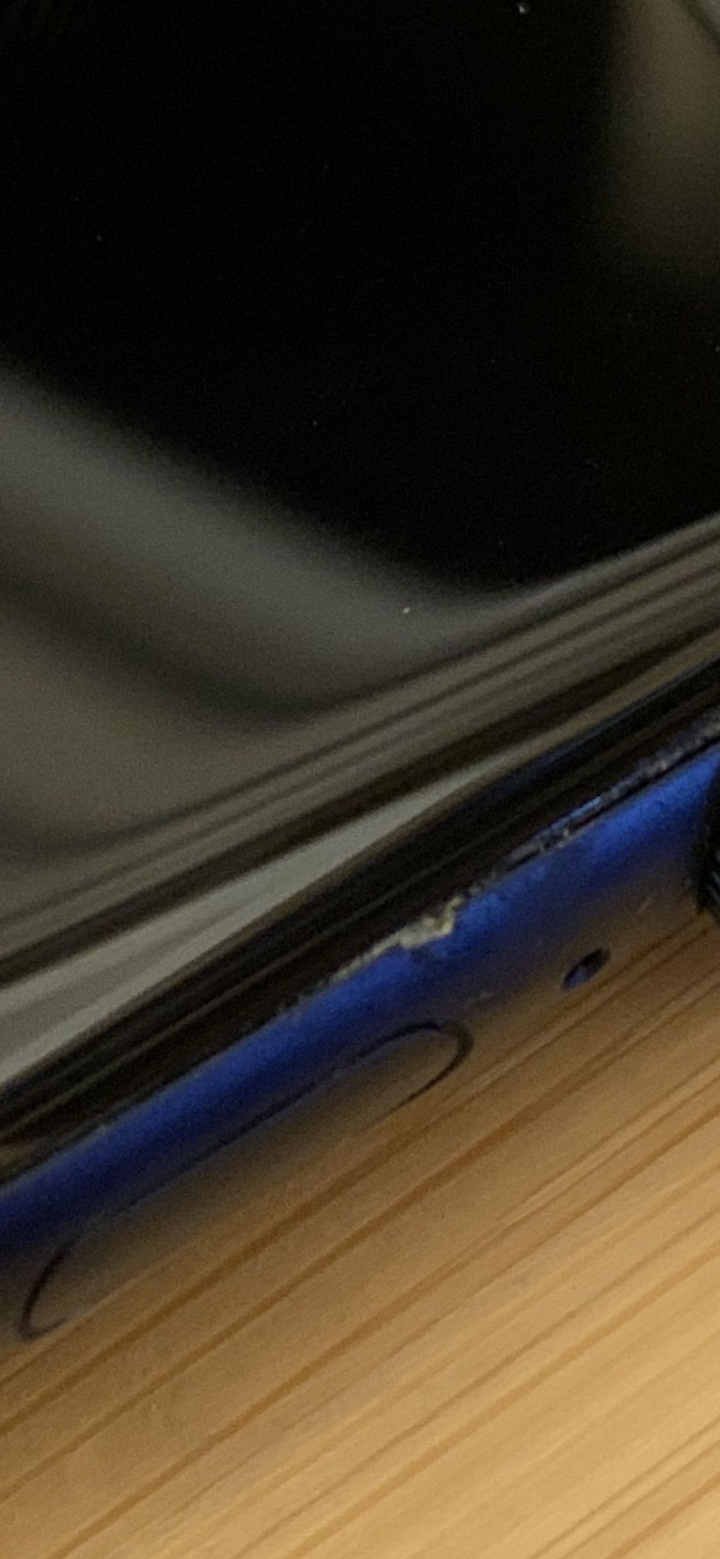 Apple Watch 6 這是機身腐蝕嗎？