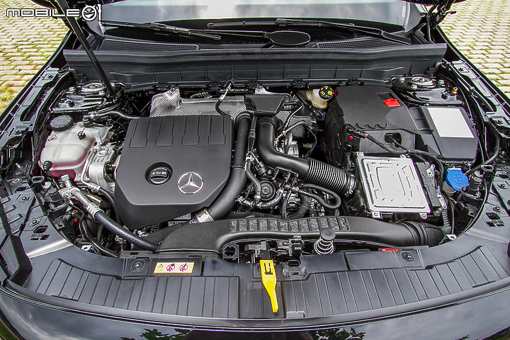 Mercedes-Benz GLB200七人座試駕∣致,以家人為重的你/妳