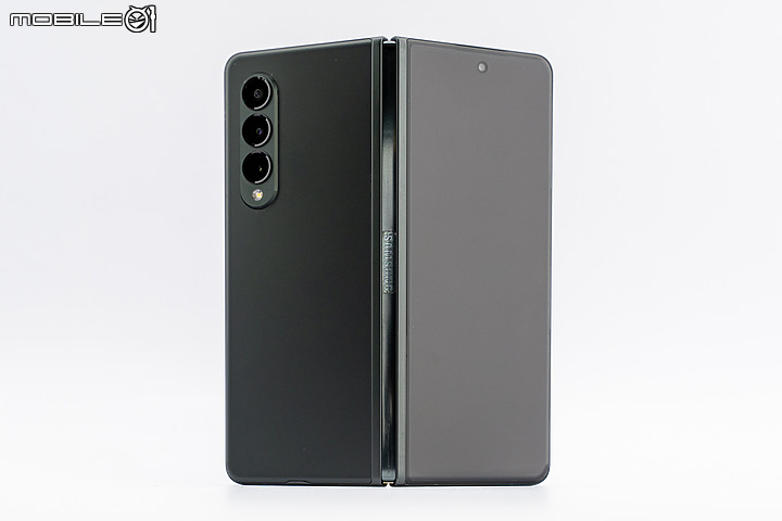 三星Galaxy Z Fold3/Z Flip3 5G/Watch4揭曉|多工應用、外在美學的再探索