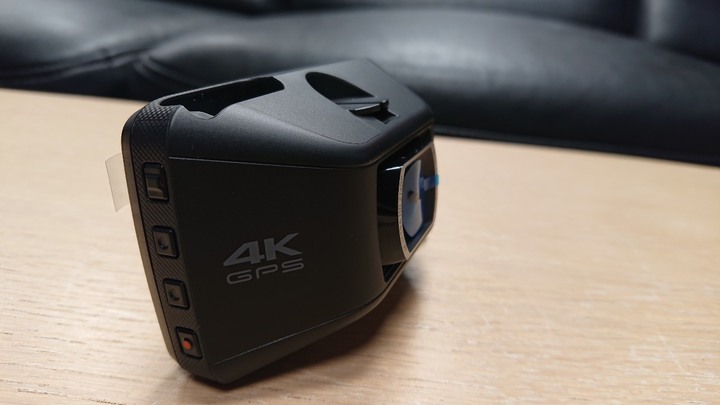 開箱MIO 887 4K 安全預警6合1行車記錄器