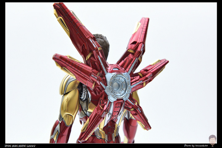 【開箱】Hot Toys - IRON MAN MARK LXXXV (鋼鐵人 馬克85)