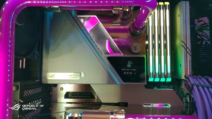 ROG & EKWB信仰電腦自組升級分享。