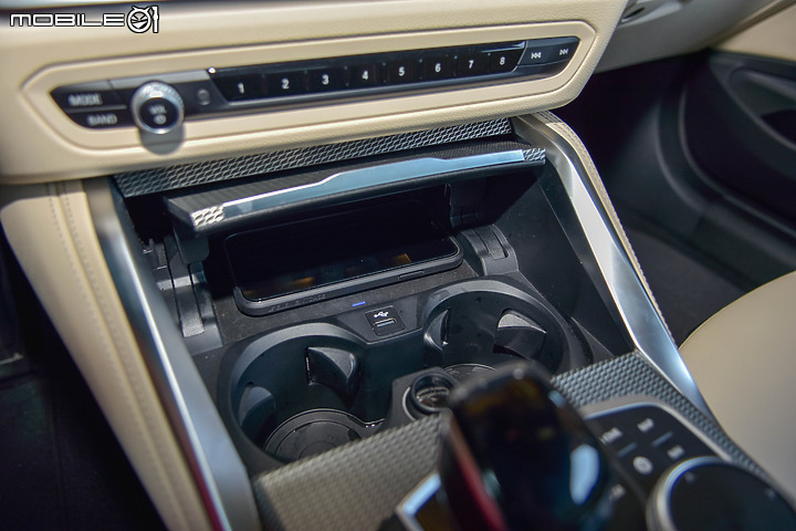 BMW 430i Convertible M Sport 試駕 │ 有愛不怕太陽曬!暢享微風你最帥!