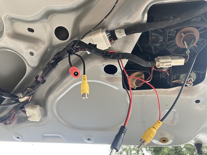 6000元二手Apple CarPlay 主機唯有車美仕