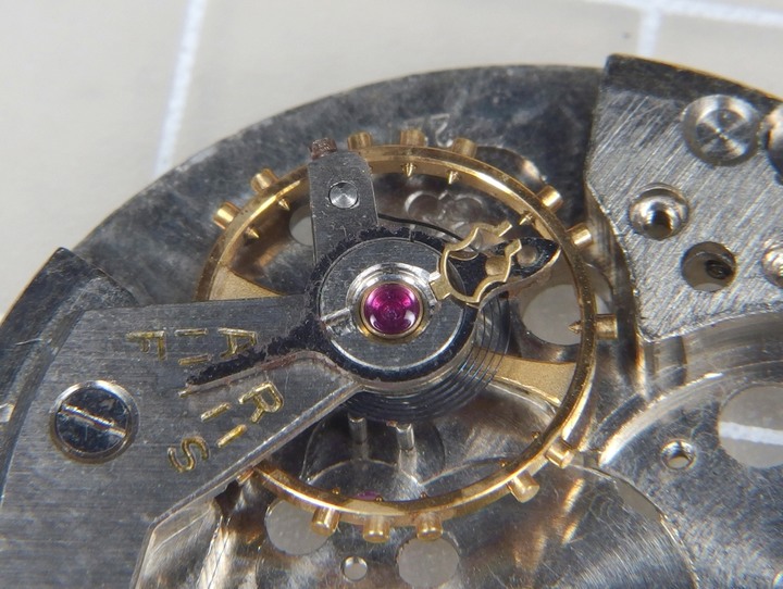 自娛玩修錶 - 天長地久: 鐵達時TITUS DE LUXE 21 Jewels (Case MOD. 5486/Venus cal. 227)