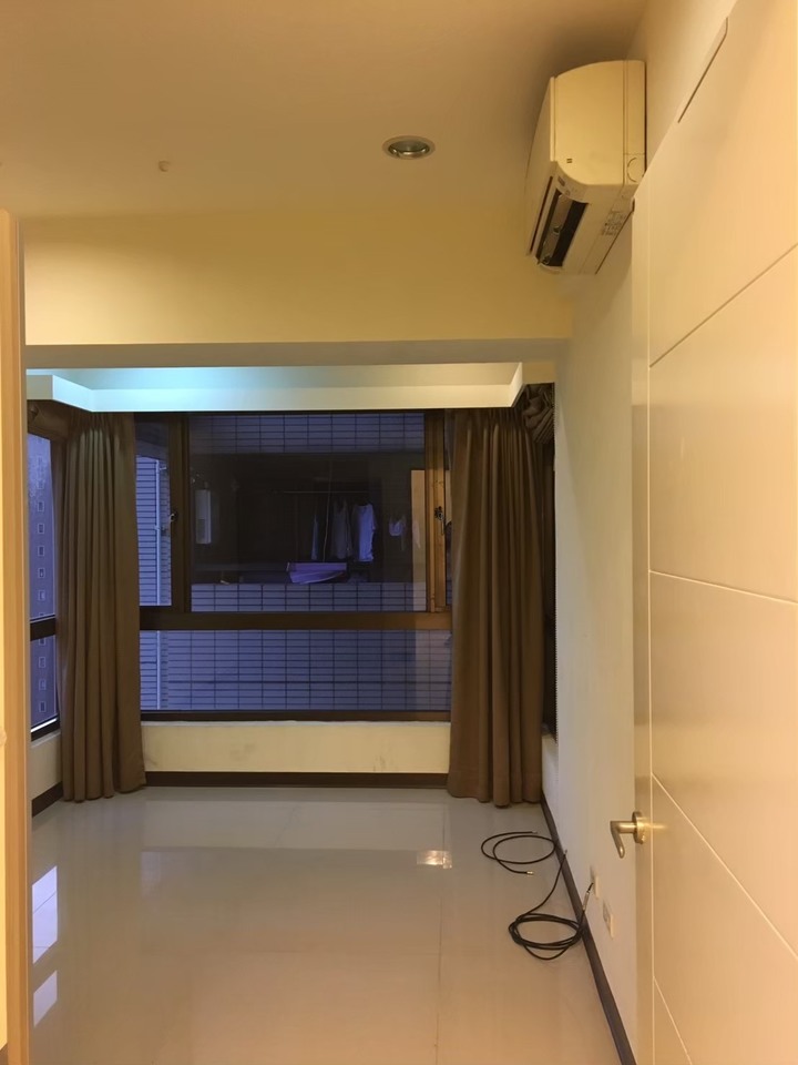 【開箱】就決定是你了！台北中古屋灰調貓宅