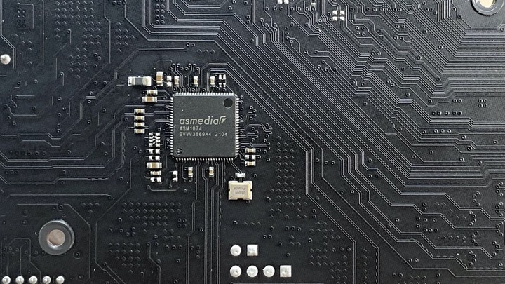 最美 Z590 主機板，沒有之一。NZXT N7 Z590 絕美開箱