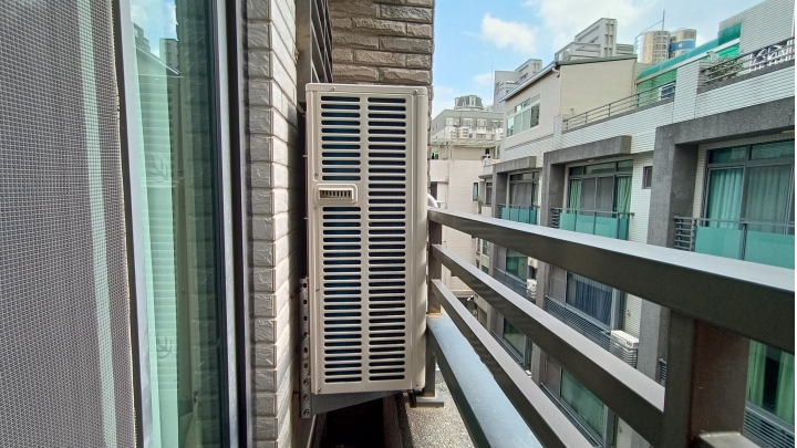 室外機這樣裝可以嗎