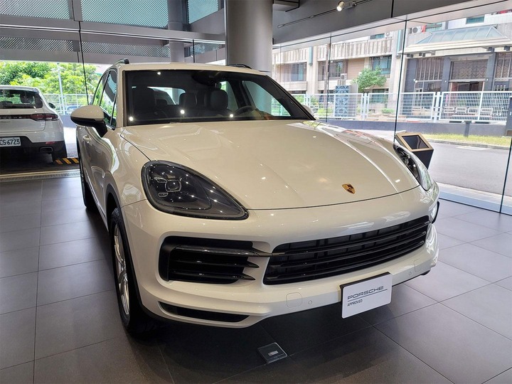 初探高雄保時捷中古車部門心得