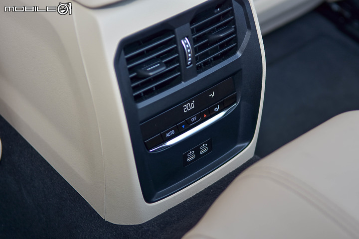 BMW 430i Convertible M Sport 試駕 │ 有愛不怕太陽曬!暢享微風你最帥!