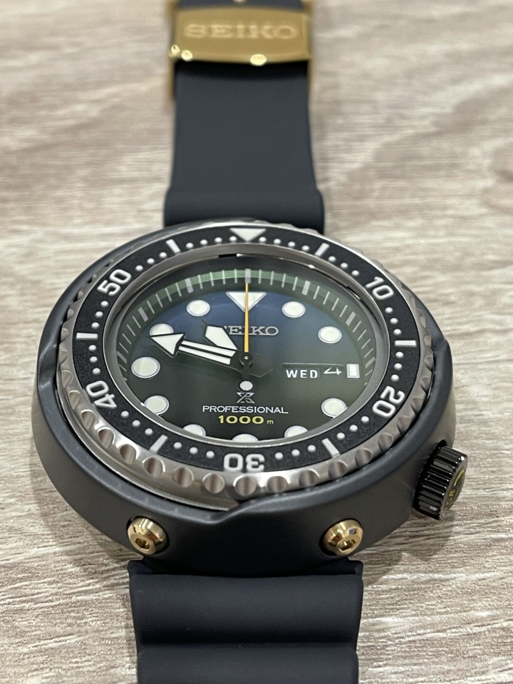 不專業Seiko鮪魚罐頭開罐S23635J1 & SRPG59K1