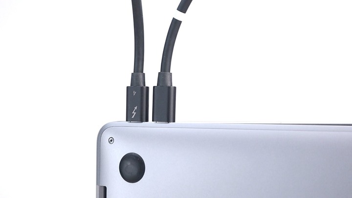 股票炒短線，USB-C 也能有短線！15cm 非認證線居然能啟動 Thunderbolt 裝置？noda 40Gbps 扁線