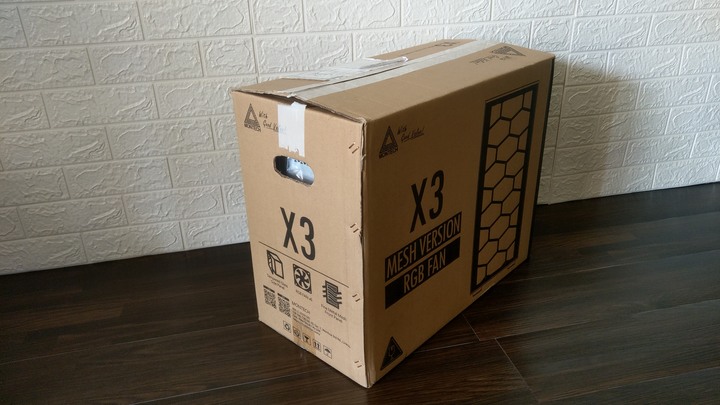 簡易開箱-MONTECH X3 MESH-純白 入門經濟款