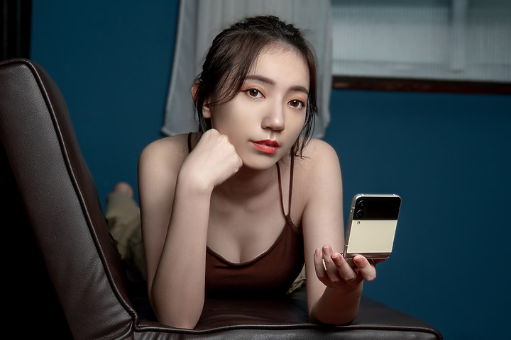 點我看大圖 三星Galaxy Z Flip3試用/ 就像女朋友 不是完美 但握在手上時讓人心動