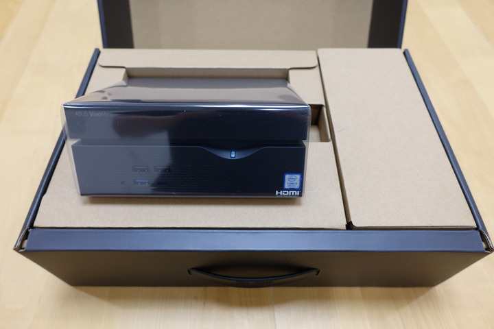 「開箱」ASUS VIVOMINI VC66 迷你小電腦