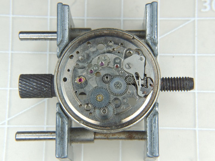 自娛玩修錶 - 天長地久: 鐵達時TITUS DE LUXE 21 Jewels (Case MOD. 5486/Venus cal. 227)