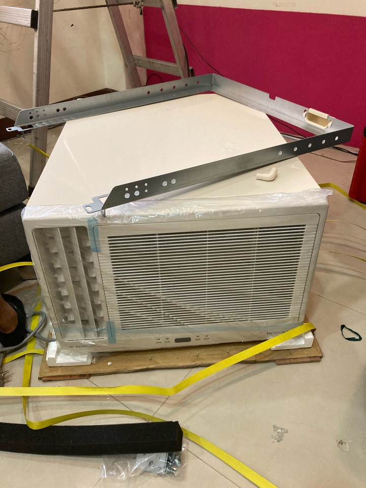 開箱文 日立【RA-36QV1】《變頻》窗型冷氣