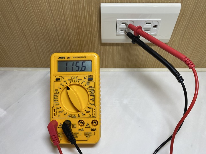 點我看大圖 電力充沛不設限 太星電工ORA41208輪座延長線開箱
