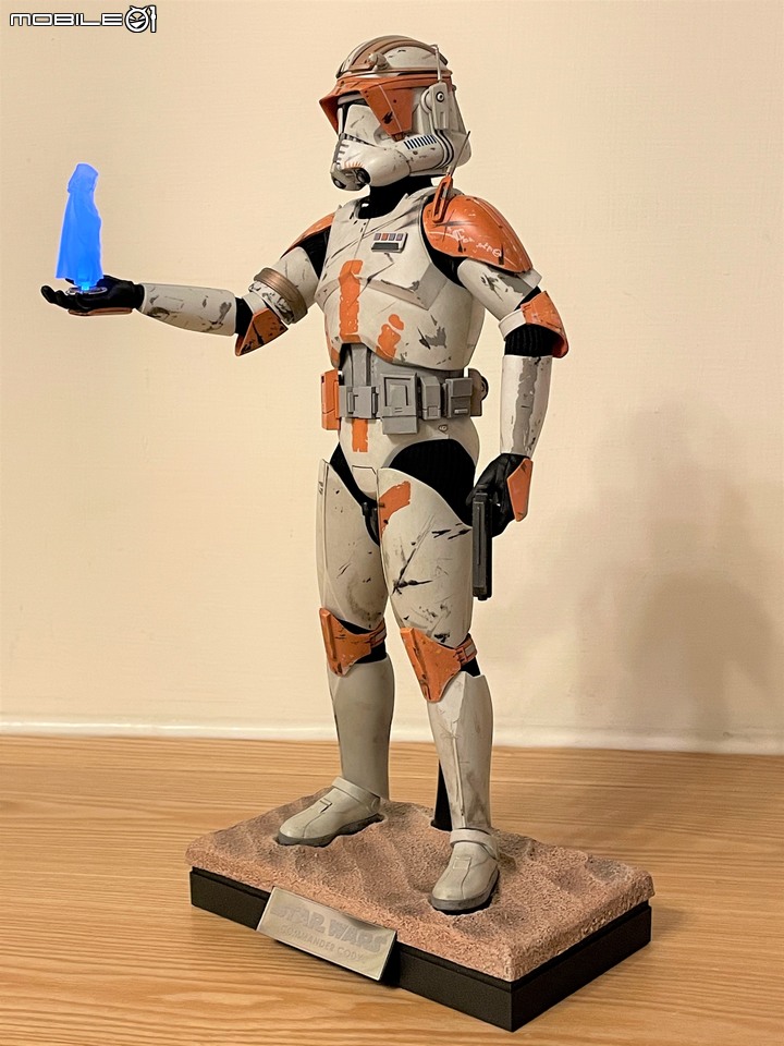 我得第一隻HotToys MMS524 複製人 212團 寇迪隊長
